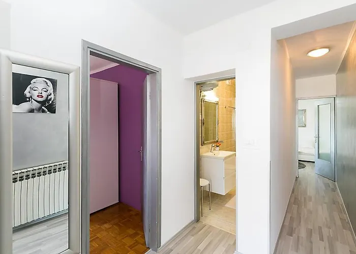 Maria Leni * 브르사르