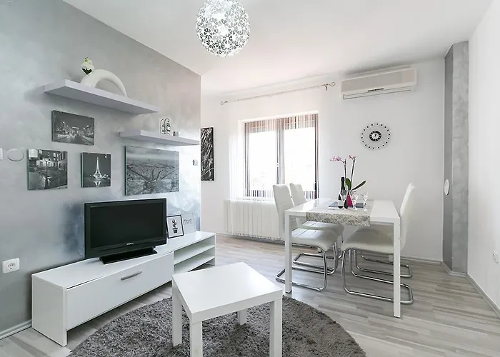 Maria Leni Appartamento *